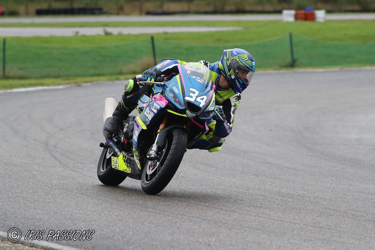 Ecole Française de Moto Argent par la FFM Ecole Française de Moto Argent par la FFM